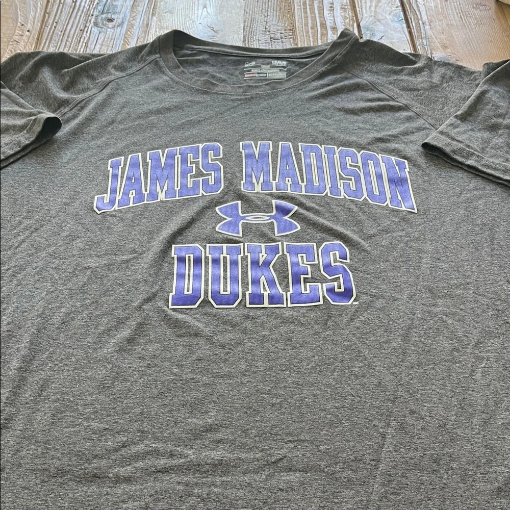 Under Armour Gray and Purple James Madison Dukes shirt and hat - Picture 3 of 9